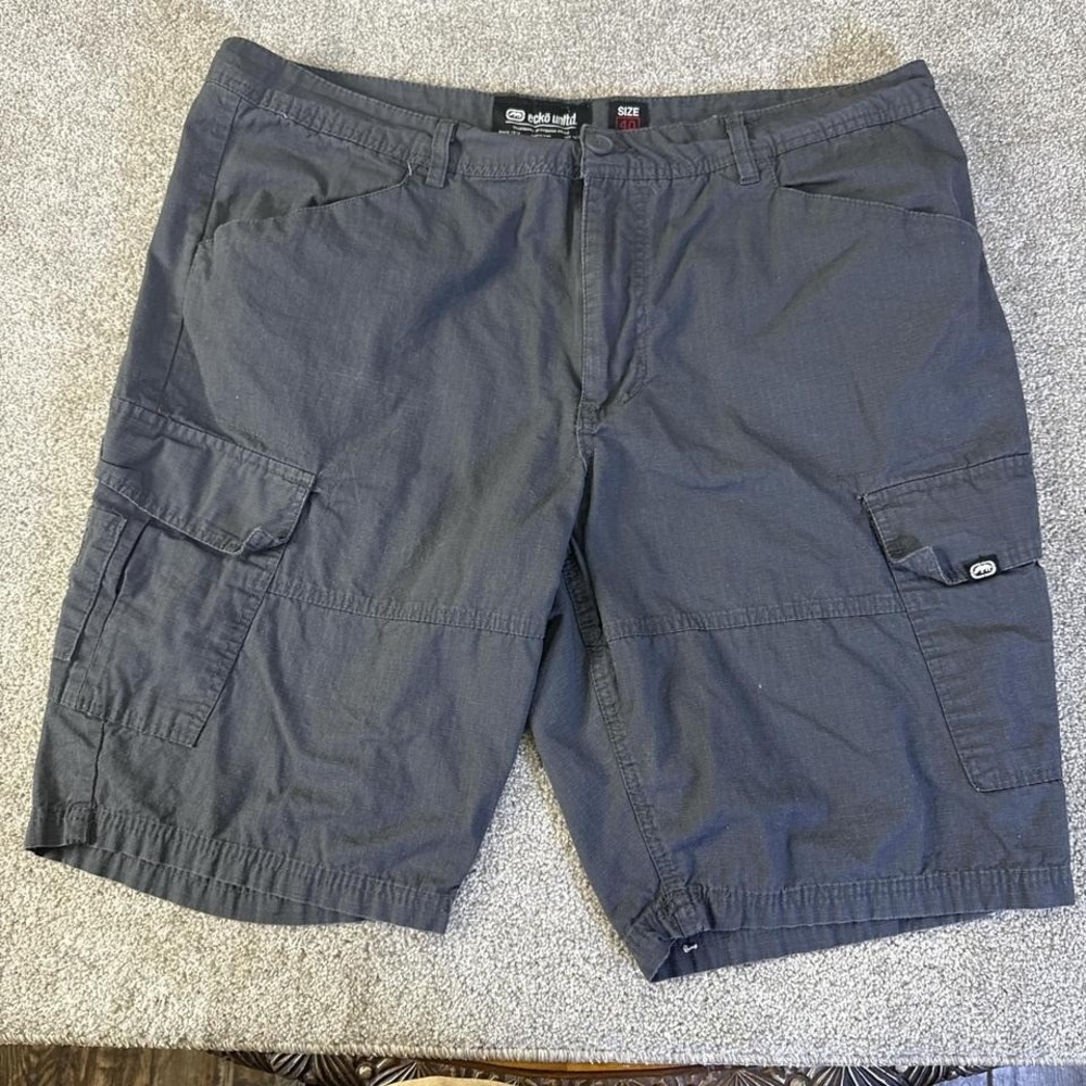 2000s Ecko Unltd Dark Grey Cargo Shorts Size 40 Vintage Hip Hop Streetwear